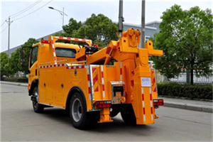 安塞高速路拖车费